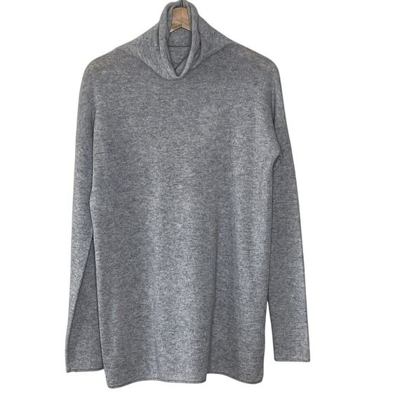 VINCE TURTLENECK WOOL CASHMERE BLEND GREY WOMEN'S‎ SWEATER SIZE S/P NWT - Picture 1 of 8
